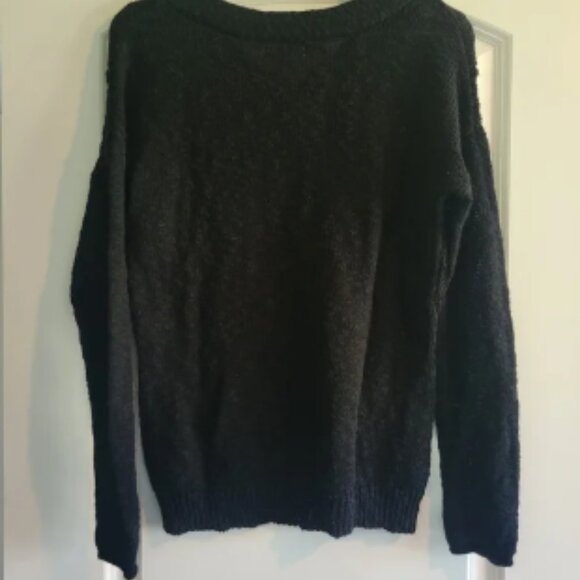 Juniors Mudd Black Sweater Size M - Picture 4 of 4